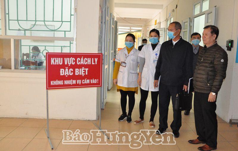 Sở Y tế kiểm tra khu vực cách ly tại Trung tâm y tế thành phố Hưng Yên
